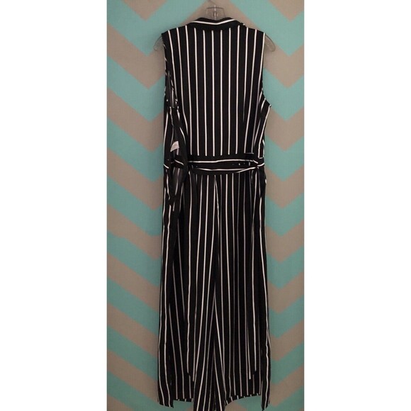 a new day Women’s XXL pinstriped Romper Jumpsuit belt black white 304 - Picture 1 of 12